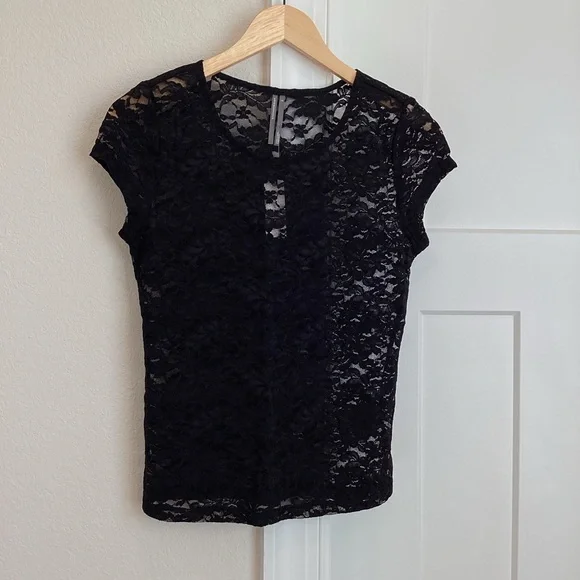 Anthropologie Crewneck Short-Sleeve Top Black Lace Tee NEW Small - Picture 5 of 15